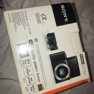 Sony a5000 black camera (BODY ONLY)